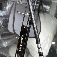 Cần Daiwa phantom power 2m7, 3m. Chính hãng .chuyên câu lăng xê ,chép ,lure …