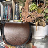 Túi đựng máy câu cá.Máy size 1000 đến 8000.Túi may chất da simili dày đẹp.chống thấm nước .